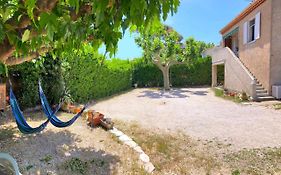 Blue Summer Vibes Duplex Studio For 4P, Ac, Sea View, Parking, Beach At 50M, Spa Access -3